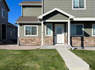 454 Cribbon Ave, Cheyenne, WY 82007