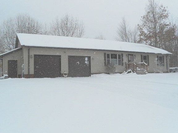 2nd image of 14609 Evergreen Dr