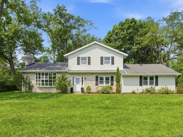 575 Lucas Avenue Extension, Hurley, NY 12443