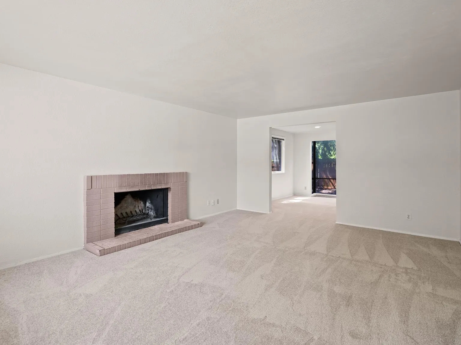 6003 153rd Ct NE — Photo 2