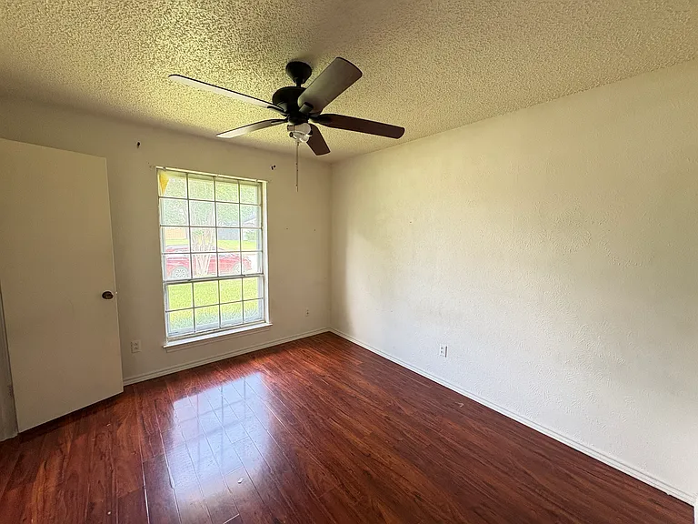 2916 Robin Rd — Photo 14