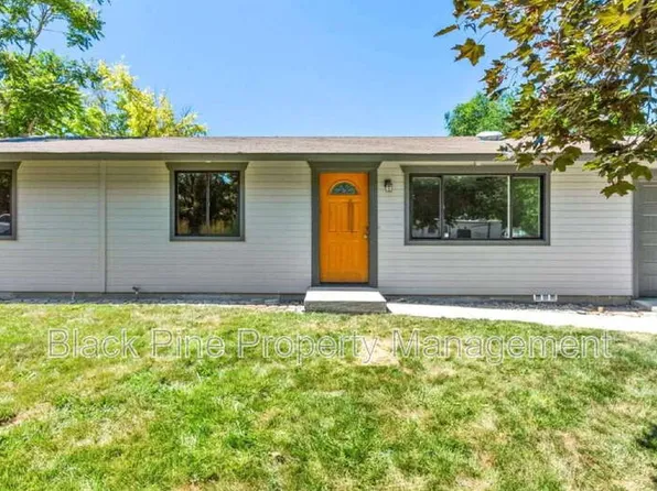 404 Mountain View Dr, Marsing, ID 83639