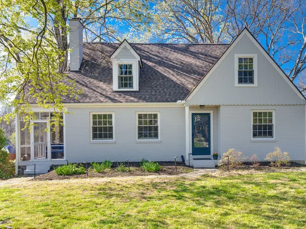 907 Sutton Hill Rd, Nashville, TN 37204
