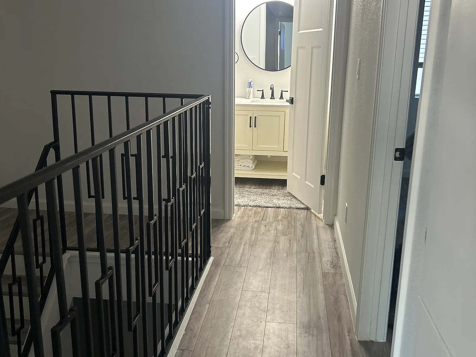 2 bed, 1.5 bath, 1218 sqft, $2,250 — Photo 3