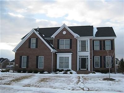 1st image of 6205 Amberley Ct