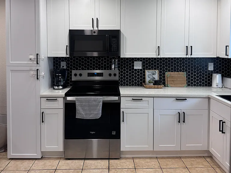 760 Arden Way #B — Photo 14