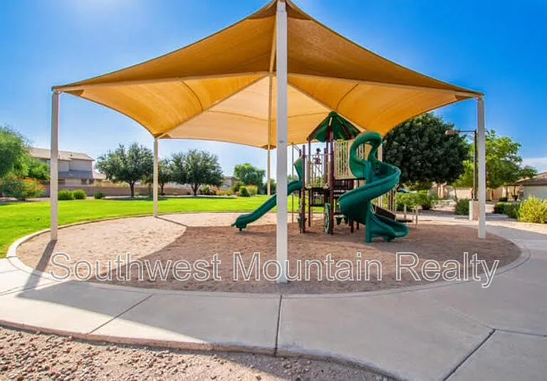 1140 W Oak Tree Ln — Photo 36
