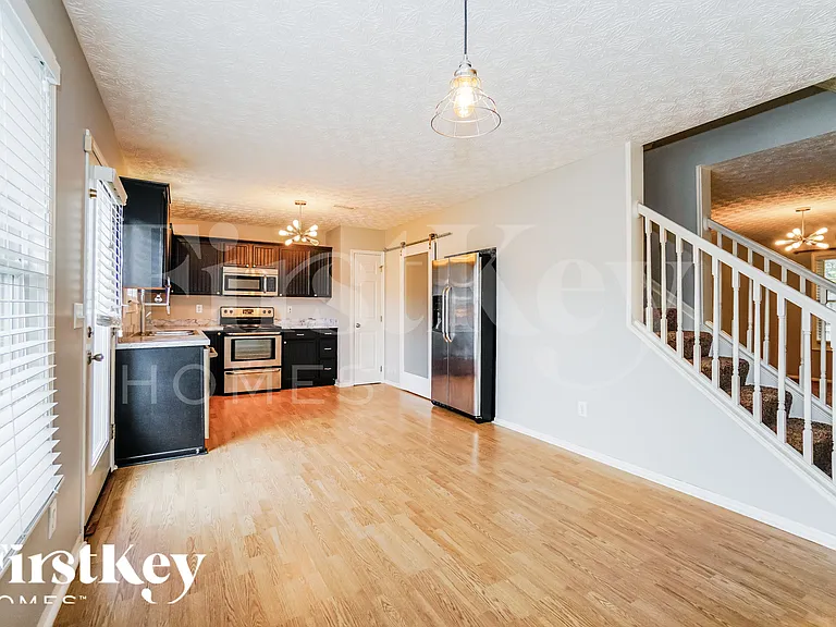 2973 Seeger St — Photo 5