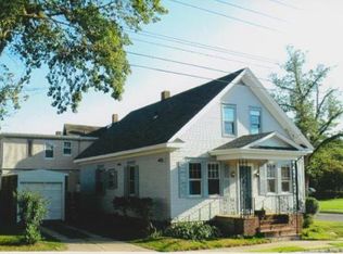 166 Willis St, New Bedford, MA 02740