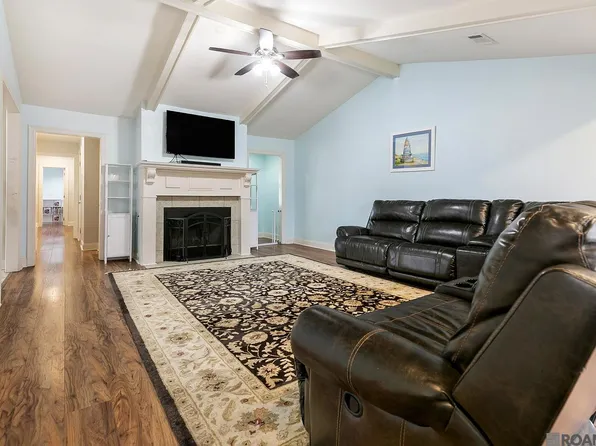 9181 Cedar Springs Ave, Denham Springs, LA 70726