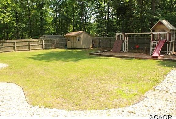 4th image of 7 Cristeen Ct