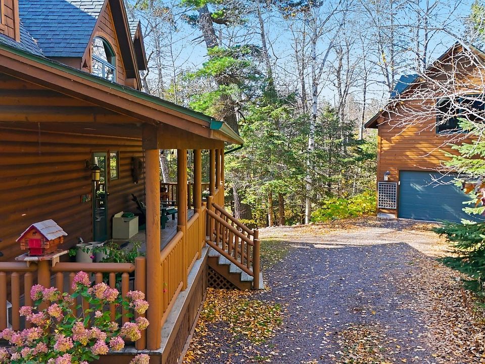 1st image of 2472 Cliff View Cr