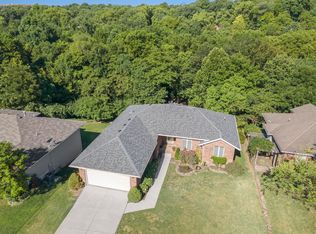 3327 S Lakeside Ave, Springfield, MO 65804