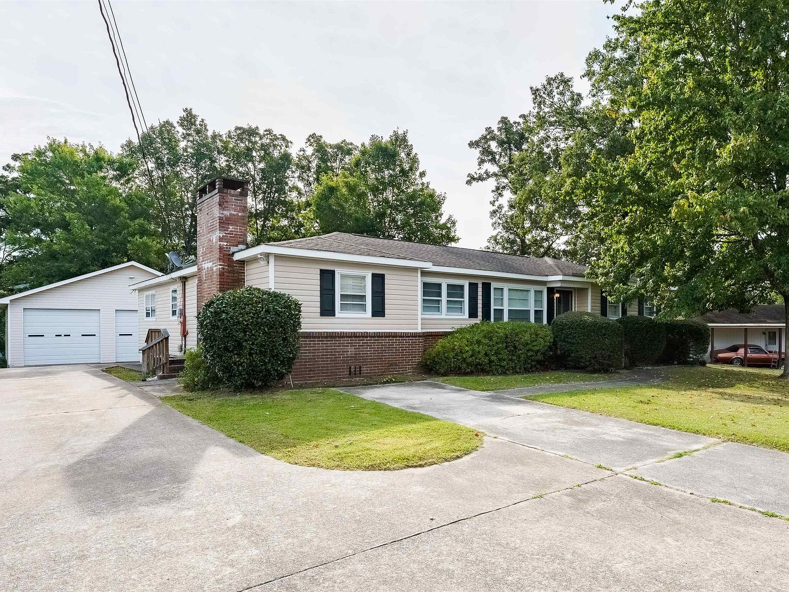2705 9th St NE, Birmingham, AL 35215 Zillow