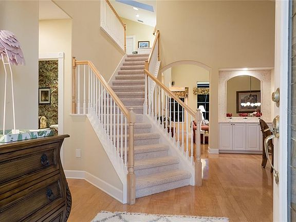 4th image of 5307 Avenida Del Mare