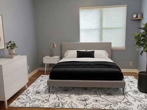 4th image of 1436 NE 21st Ave APT 23