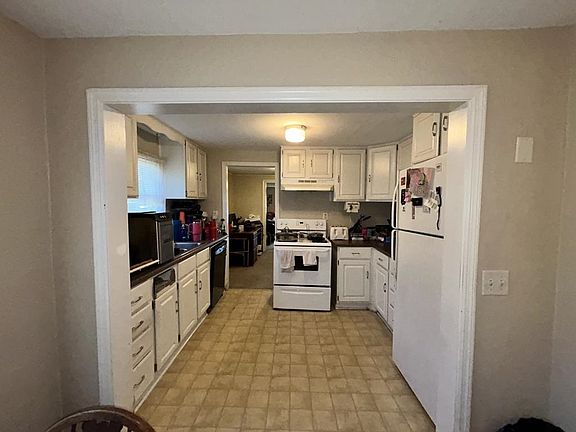 4th image of 1301 S Vine St