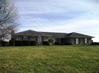 2512 Bainbridge Rd, Bainbridge, PA 17022