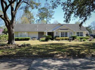 880 Goodhue Rd, Beaumont, TX 77706