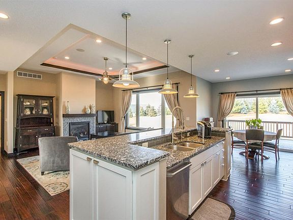 5th image of 2890 Ash Ct