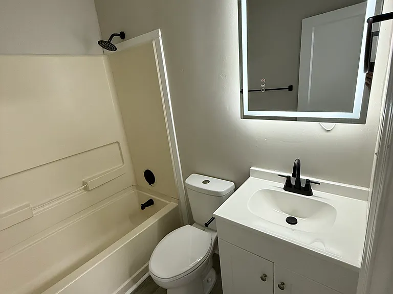 1917 Dogwood St — Photo 21