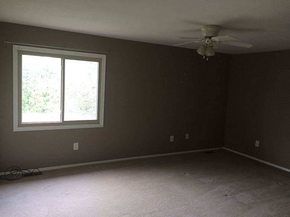 1st image of 47412 Old Orchard Dr