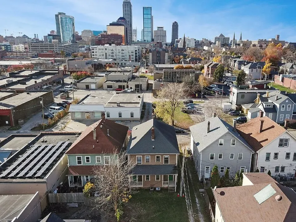 225 Fulton St