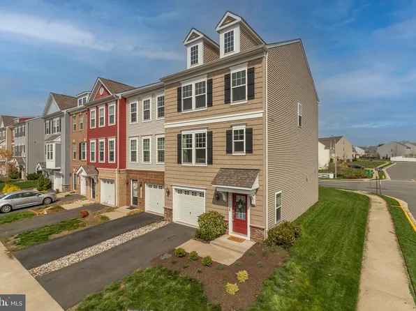 10559 Hinton Way, Manassas, VA 20112