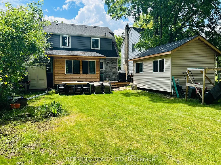22 Wentworth Ave — Photo 7