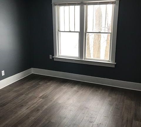 4th image of 411 Griggs St SW #2