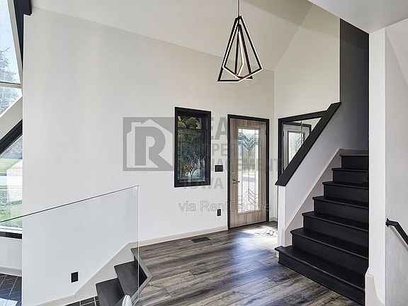 5th image of 4601 Ashworth Rd