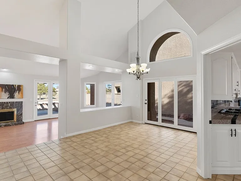 7656 Boca Raton Dr — Photo 3
