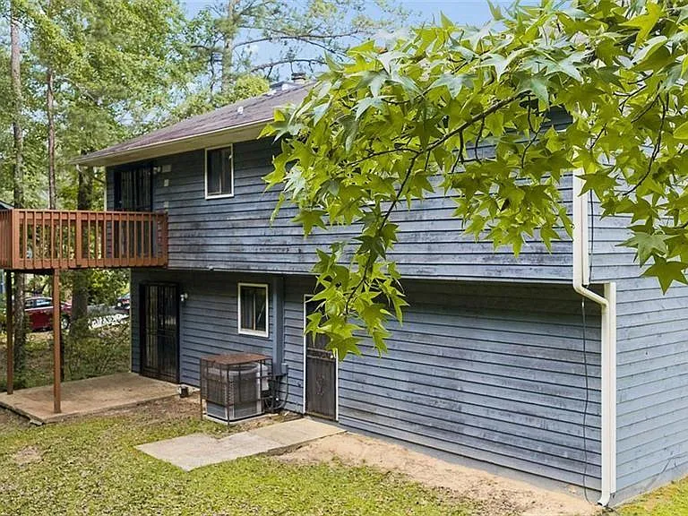 7055 Hania Dr — Photo 31
