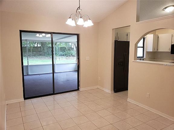 5th image of 5810 Lullaby Ln