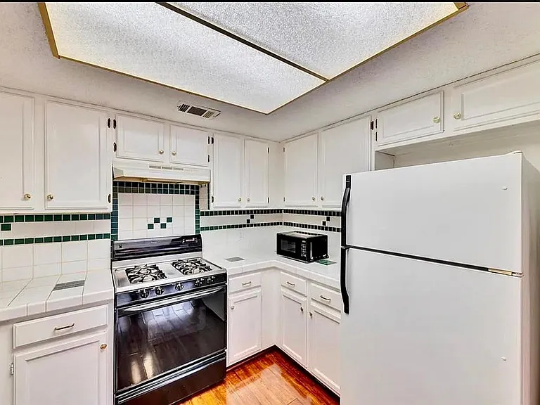 7265 S Coronado Cir #131 — Photo 5