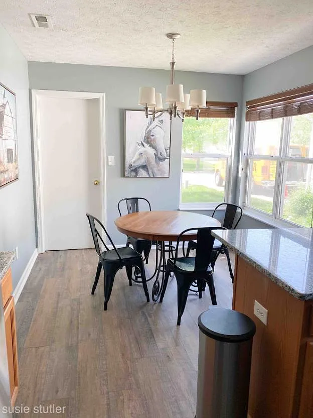 458 Vernon Place — Photo 2