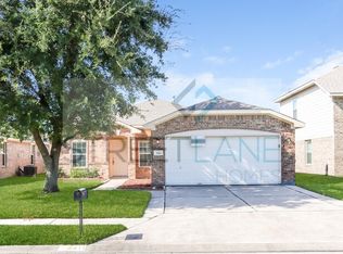 5411 Nautilus Ln, Baytown, TX 77521
