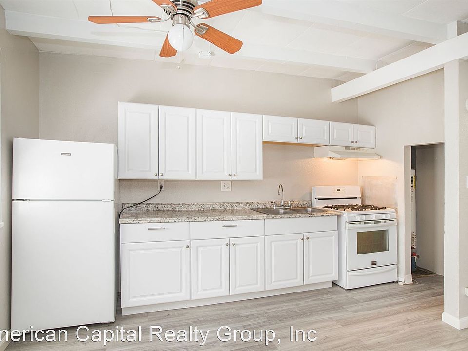 1st image of 420 E Brookside St