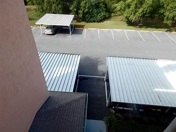 5th image of 2950 SE Ocean Blvd APT 109402