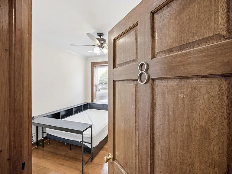 823 McCallie Ave #8 — Photo 1