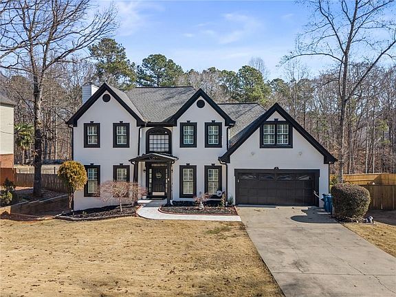 2nd image of 4465 Settles Bridge Rd