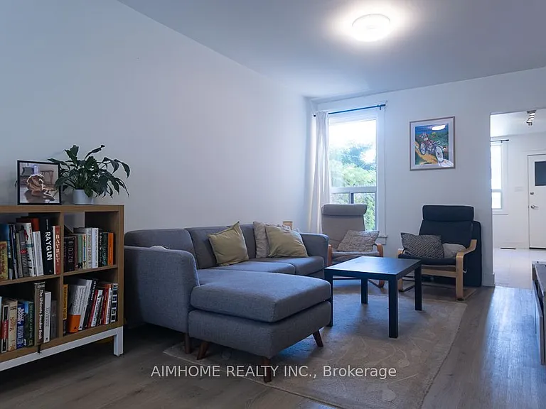 6 Macklem Ave — Photo 6