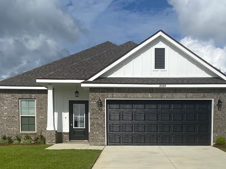 21104 Explorer Dr — Photo 1