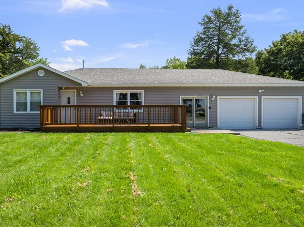 508 5th Ave, Sherrard, IL 61281