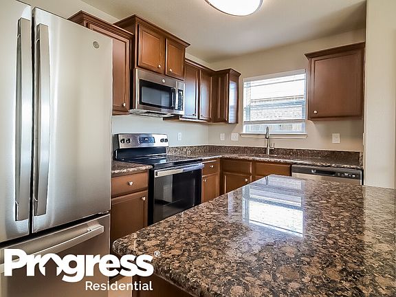 5th image of 4815 Tulip Trail Ln