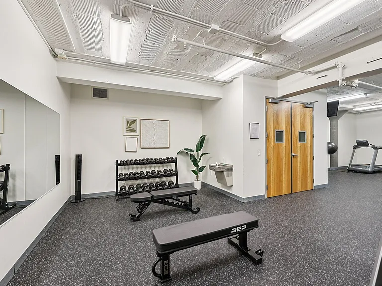 2929 Chicago Ave #1105 — Photo 42