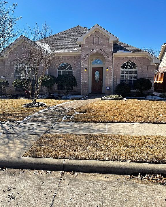 1st image of 1120 Kelly Ln