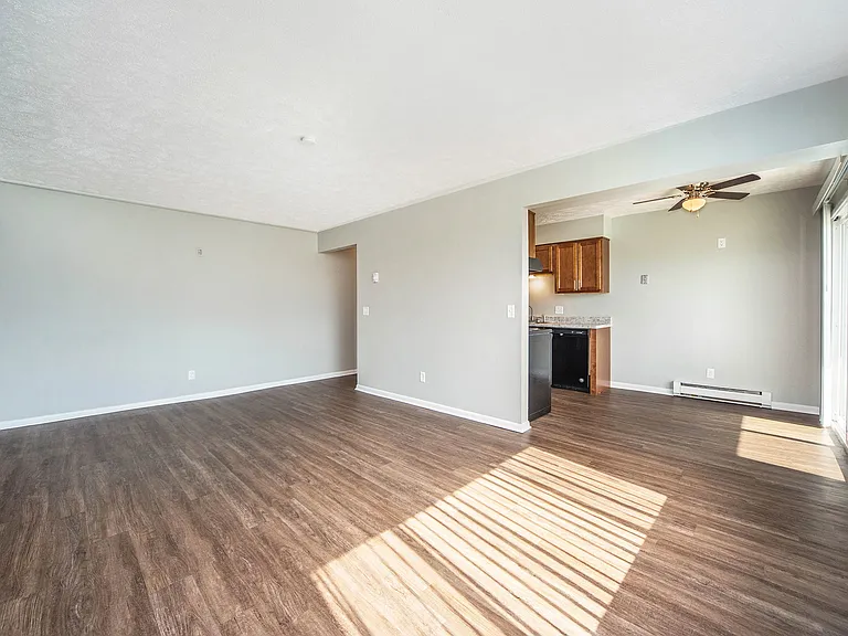 Georgetown Estates — Photo 19