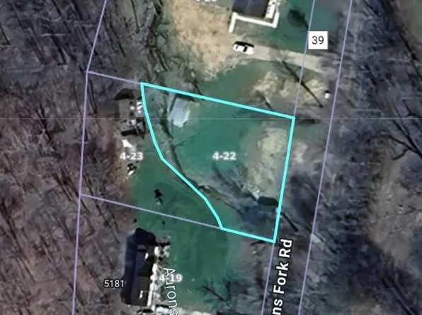 5211 Aarons Fork Rd, Elkview, WV 25071