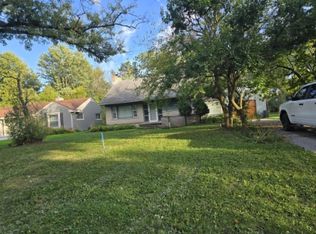 2385 Rutherford Rd, Bloomfield Hills, MI 48302